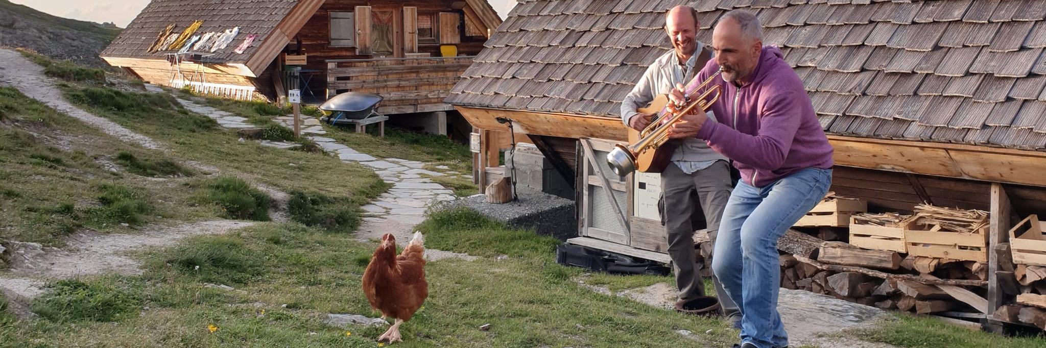 OUVERTURE EN FANFARE